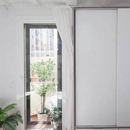 Apartment Modern Ramblas Barcelona